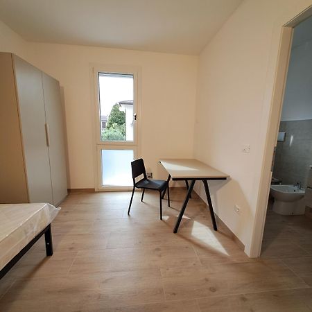 Garibaldi 16 Room Legnaro Экстерьер фото